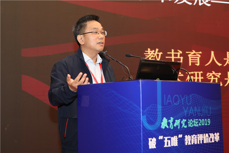 陈时见.JPG 陈时见.JPG